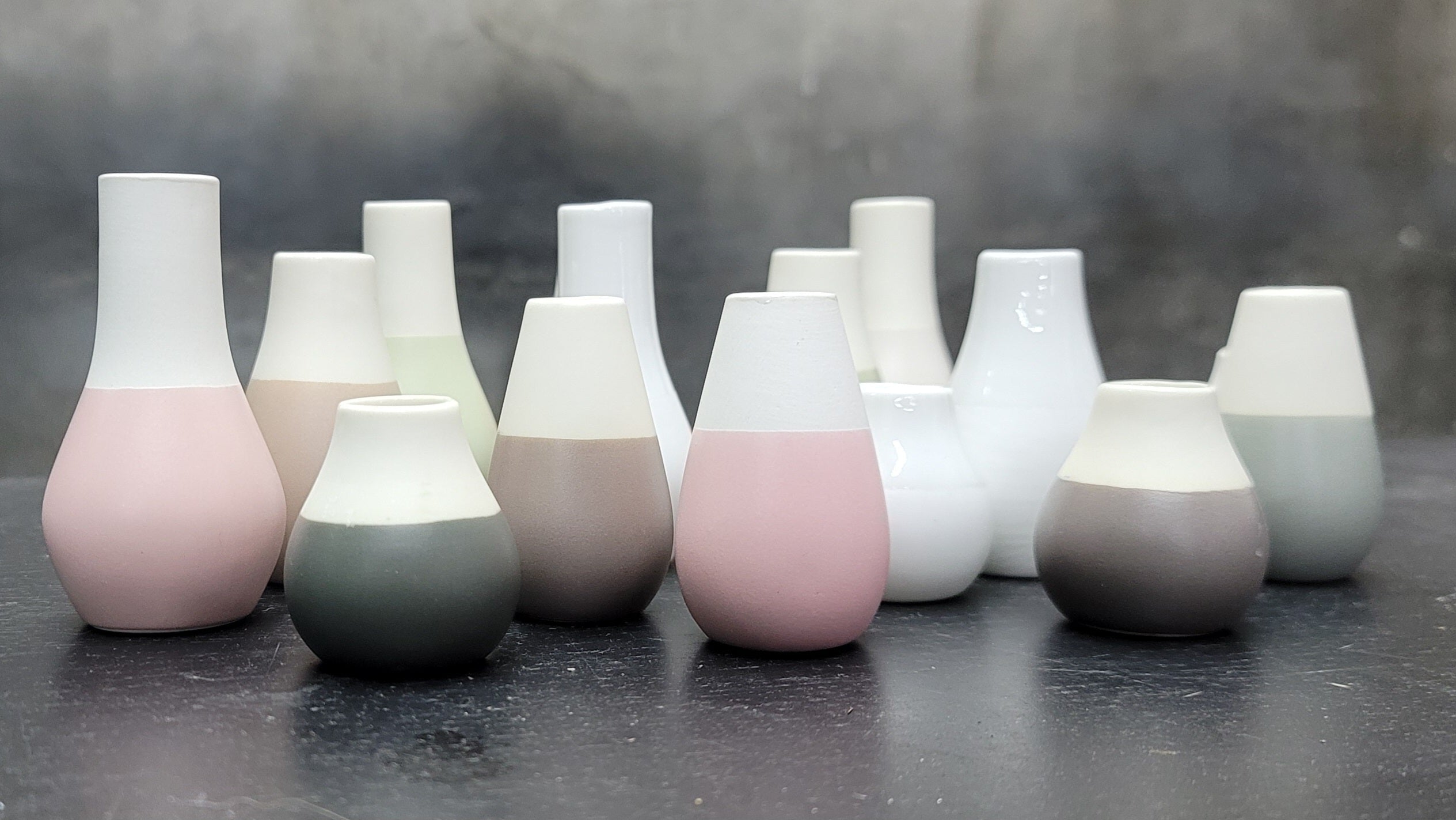 Ceramic mini vases - Assorted