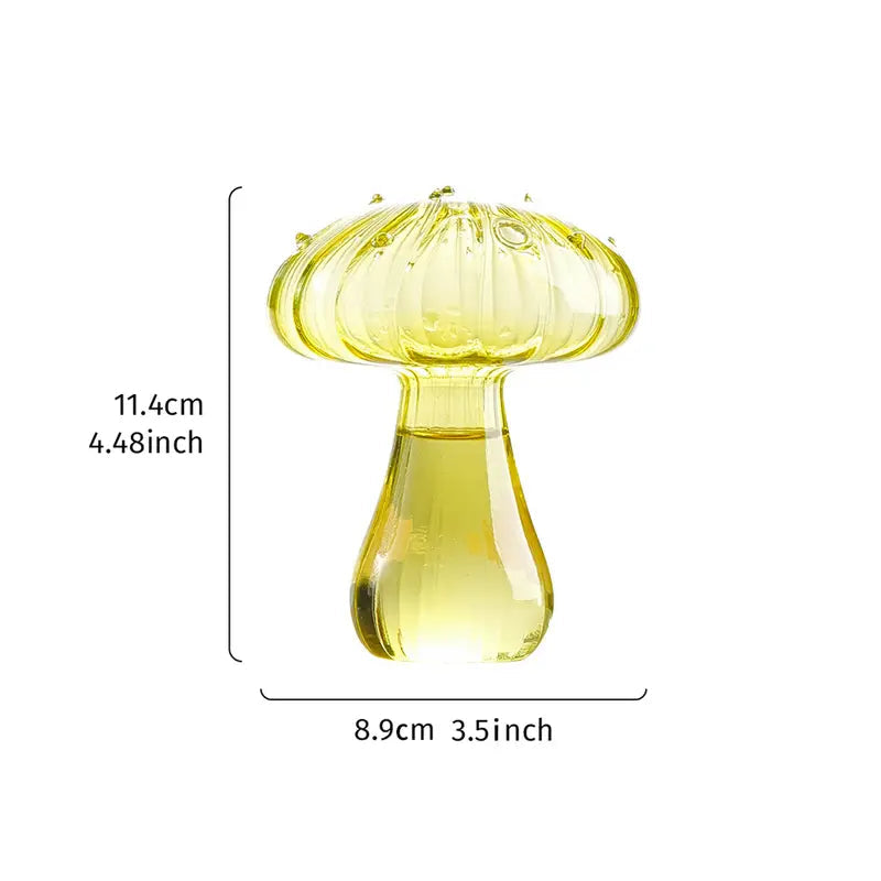 Mushroom glass bud propagation vase