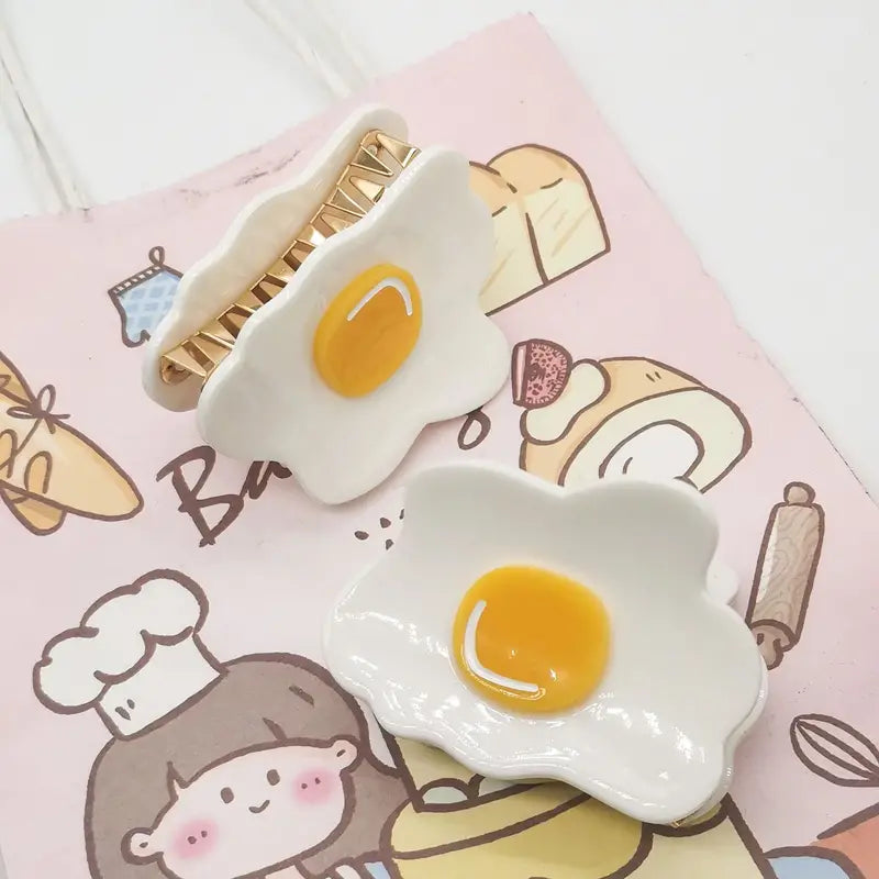 Egg Hairclip