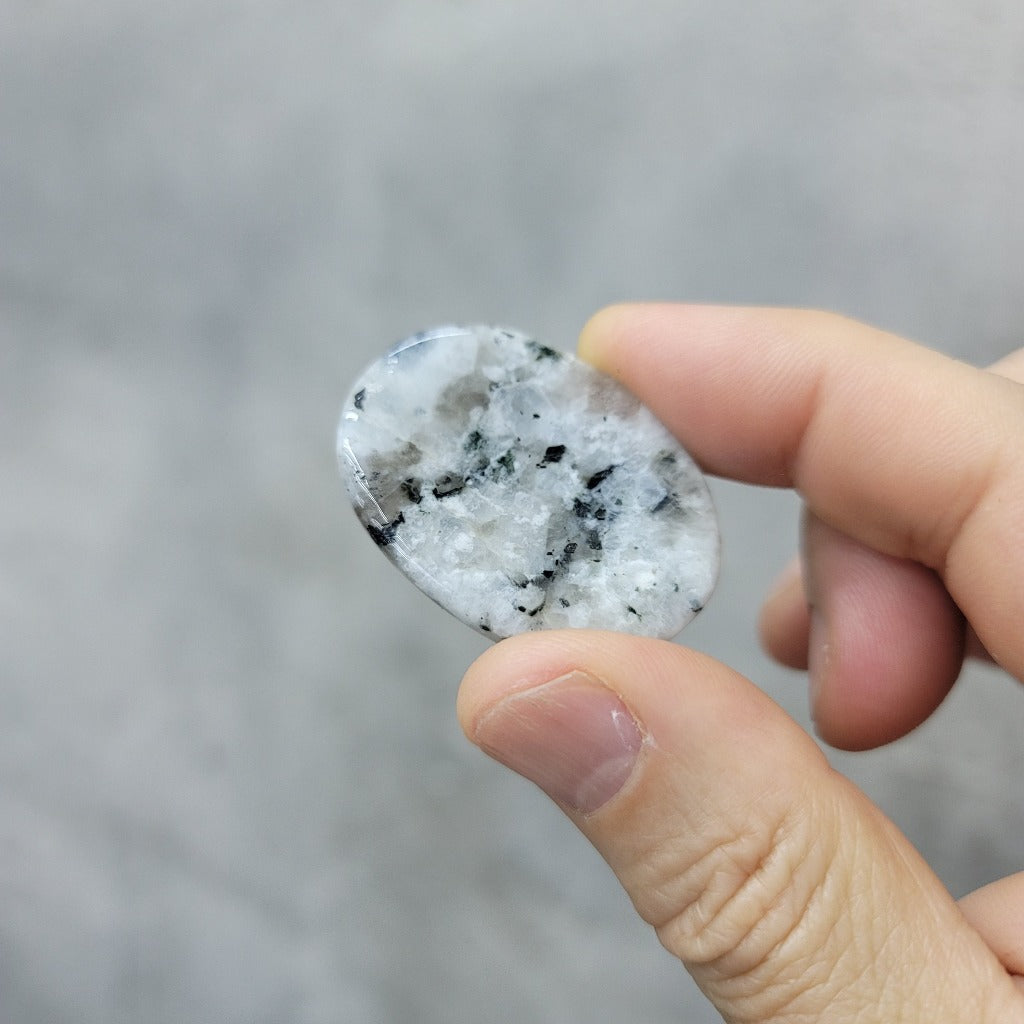 CRYSTALS - WORRY STONES